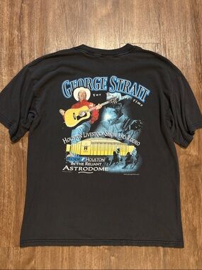 Vintage George Strait men’s large concert T-shirt